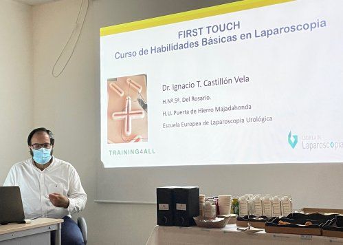 "Curso First Touch: training laparoscopic" 15 de octubre del 2021
