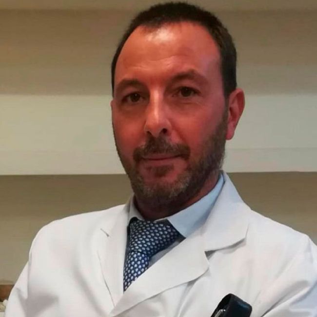 Dr. Carlos Suárez